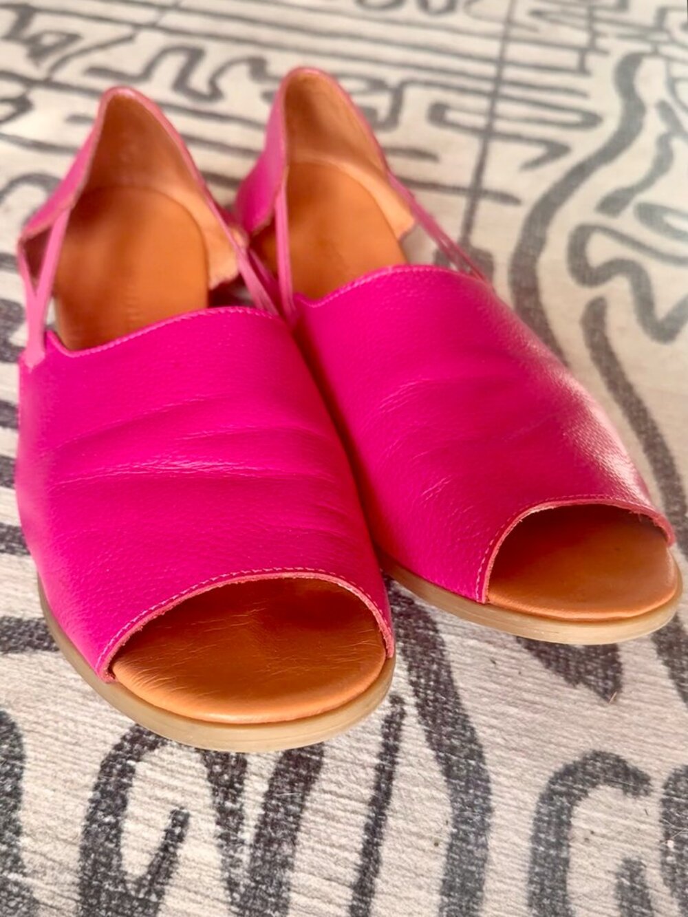 WOMADS Fuchsia Peep Toe Leather Shoe - Size 10 - Picture 5 of 10